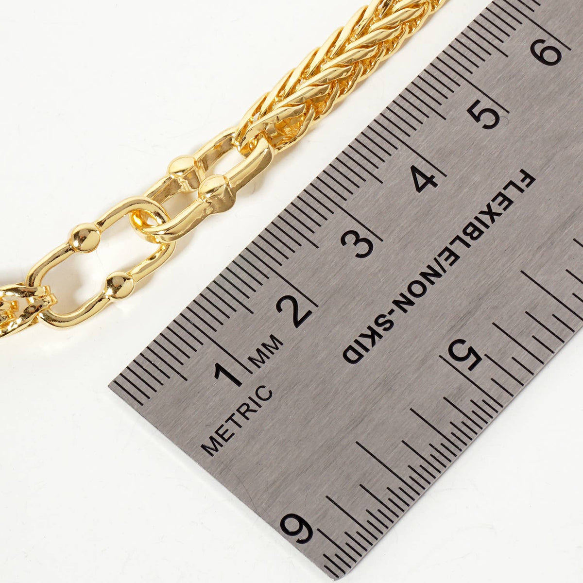 Mixed Link Wheat and Carabiner Chain Necklace