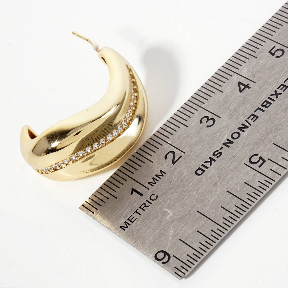 Along the Curve Single-Row 30mm Organic Hoop Earrings