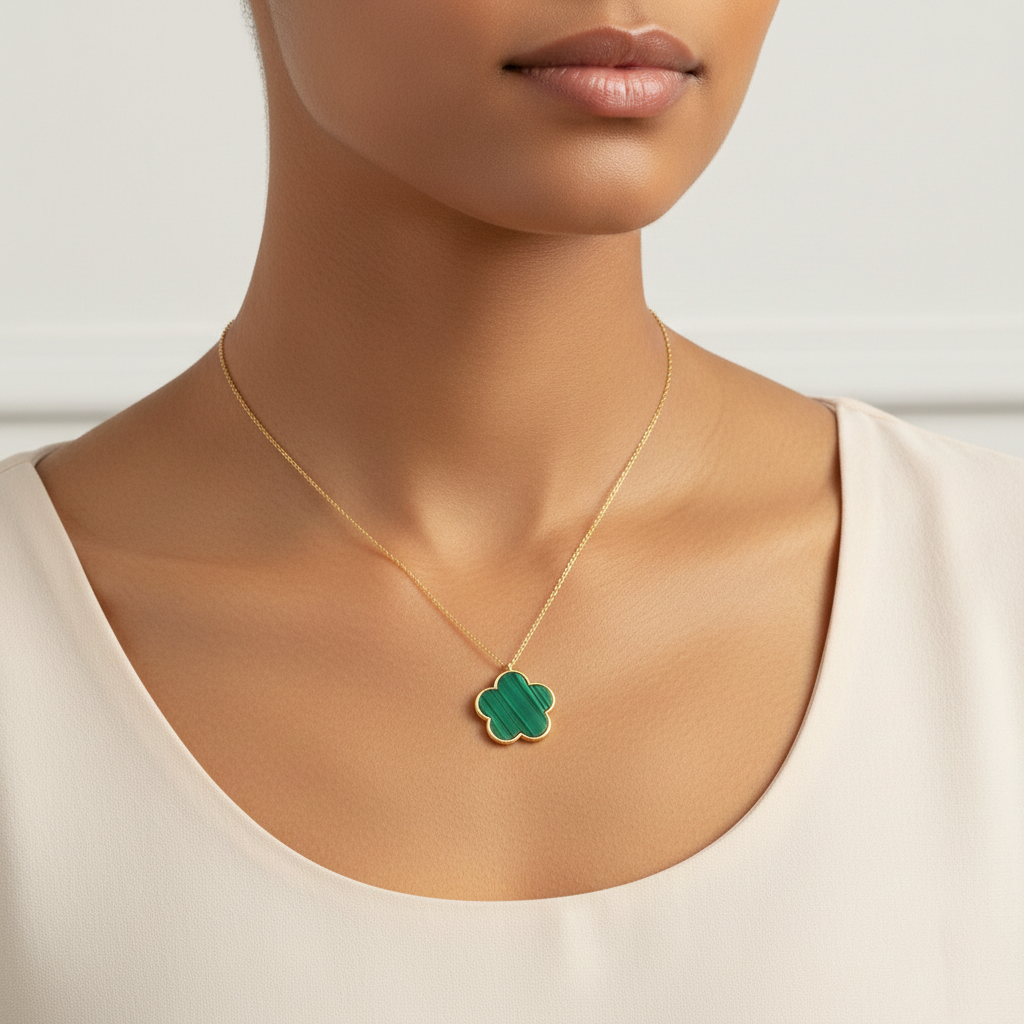 Minimalist Six-Petal Flower Pendant Necklace