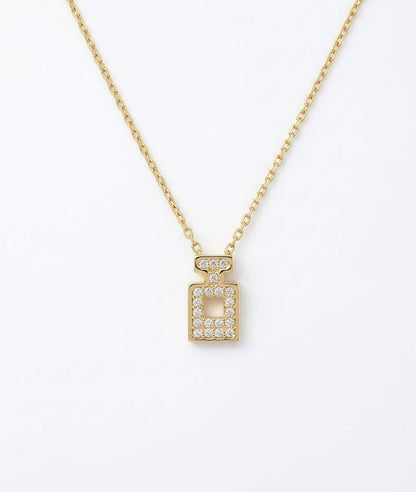 Minimalist Crystal Perfume Bottle Pendant Necklace