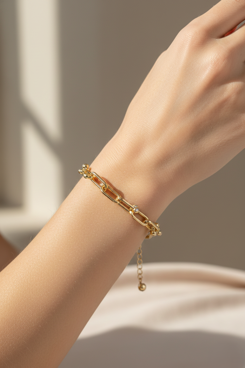 Effortless Magnetic Clasp U-Link Chain Bracelet