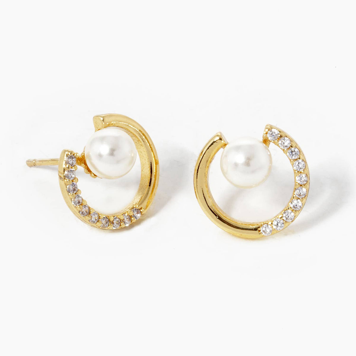 Freshwater Pearl Round Stud Earrings