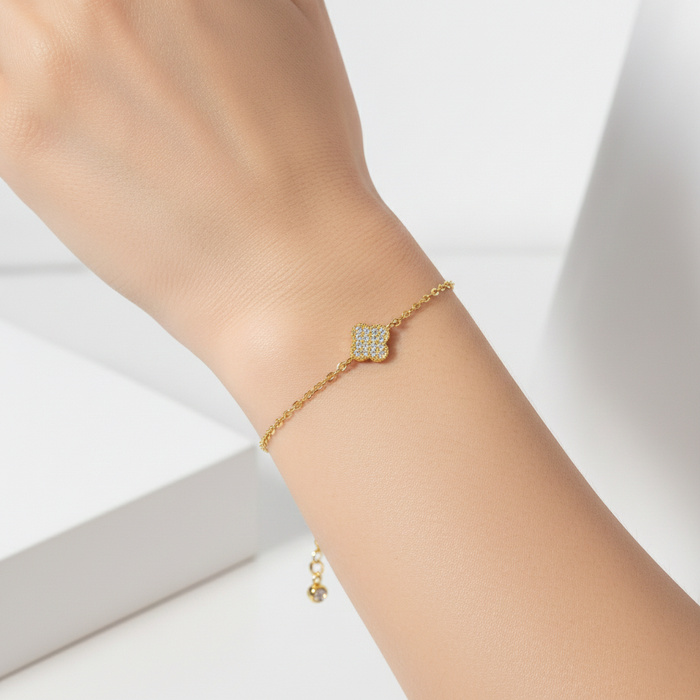 Dainty Cubic Zirconia Clover Charm Bracelet