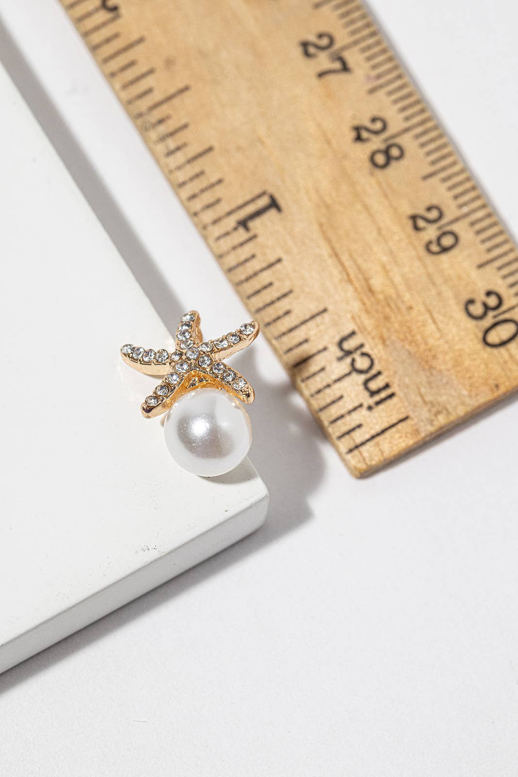 Starfish Pearl Stud Earrings – Crystal Starfish with Pearl