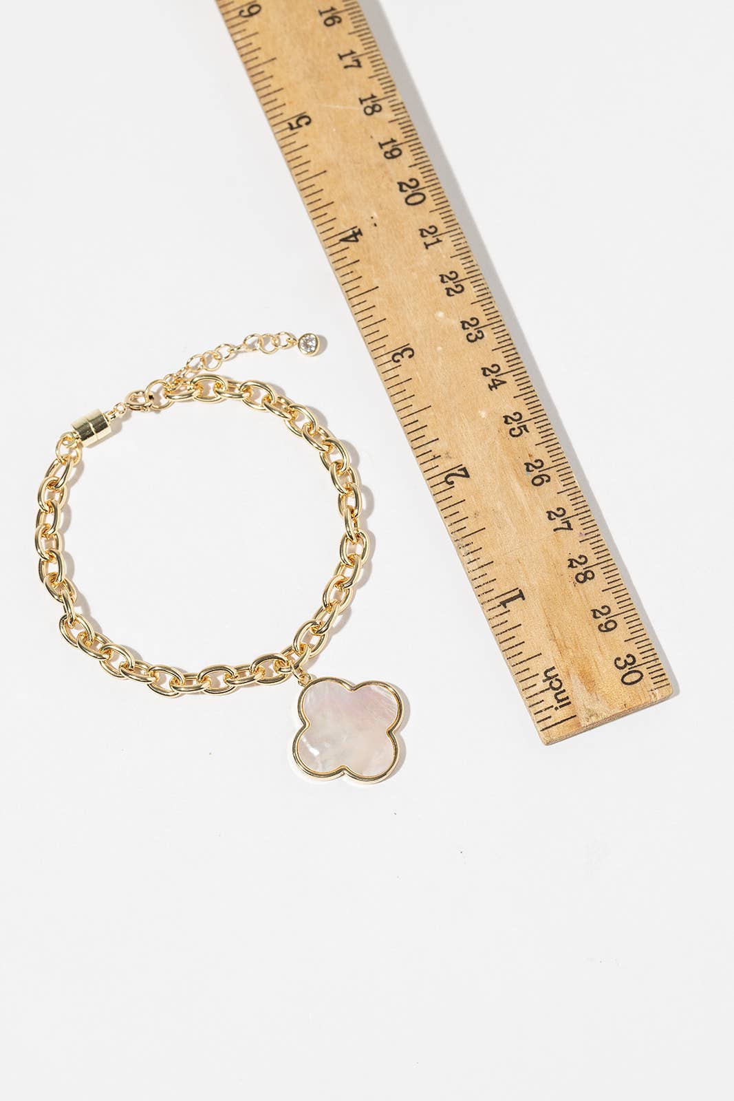 Clover Charm Bracelet with Easy-Wear Magnetic Clasp