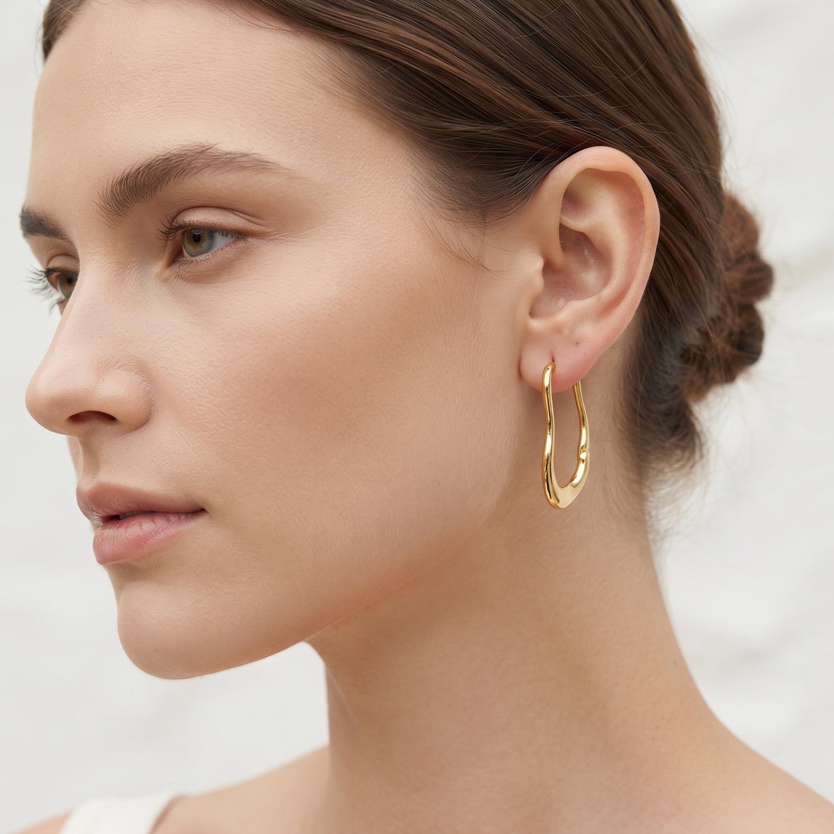 BE341 Elongated U-Shaped Hoop Earrings - BE341-M.jpg
