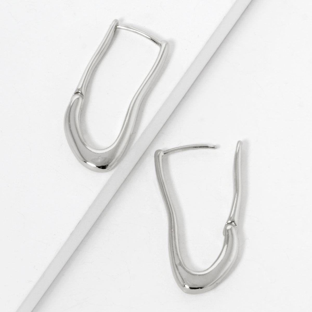 BE341 Elongated U-Shaped Hoop Earrings - BE341R.JPG