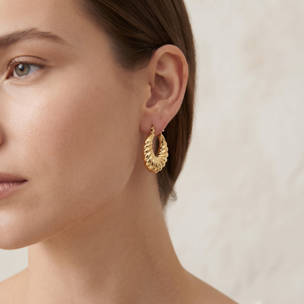 BE364 Twisted Dome Hoop Earrings BE364-M.jpg