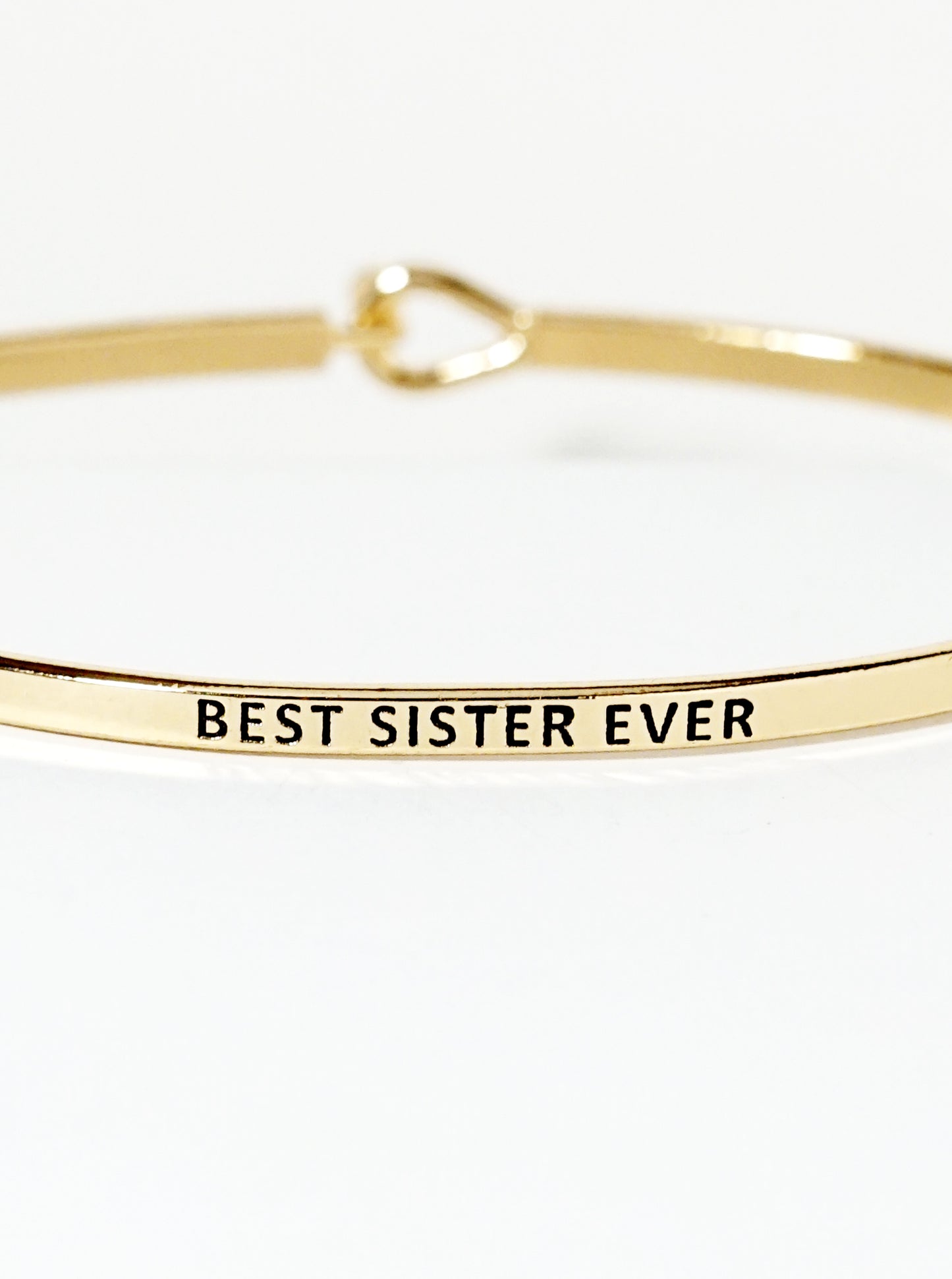 Best Sister Ever Engraved Inspirational Bangle Bracelet