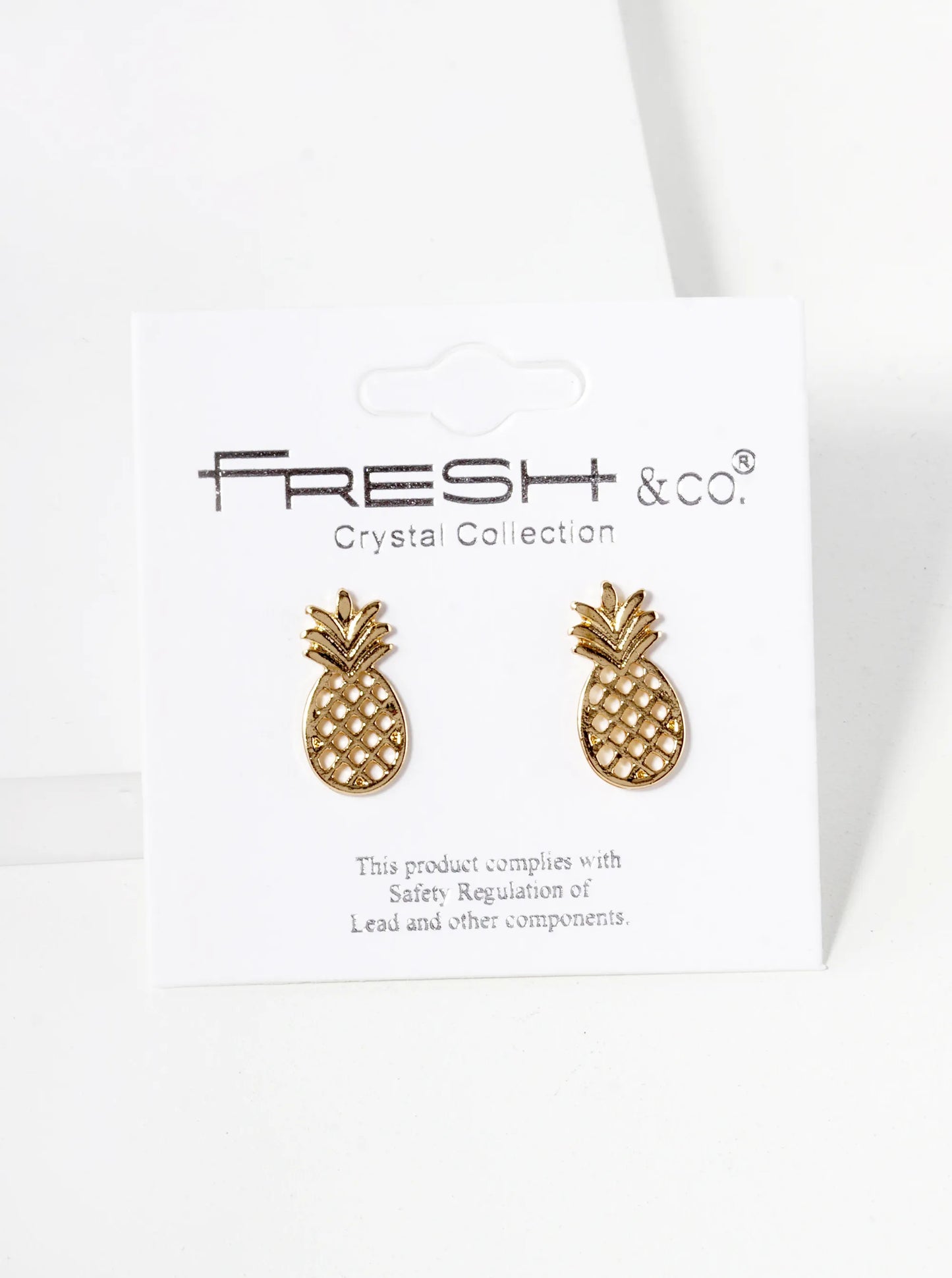 Metal 15mm Filigree Pineapple Tropical Stud Earrings