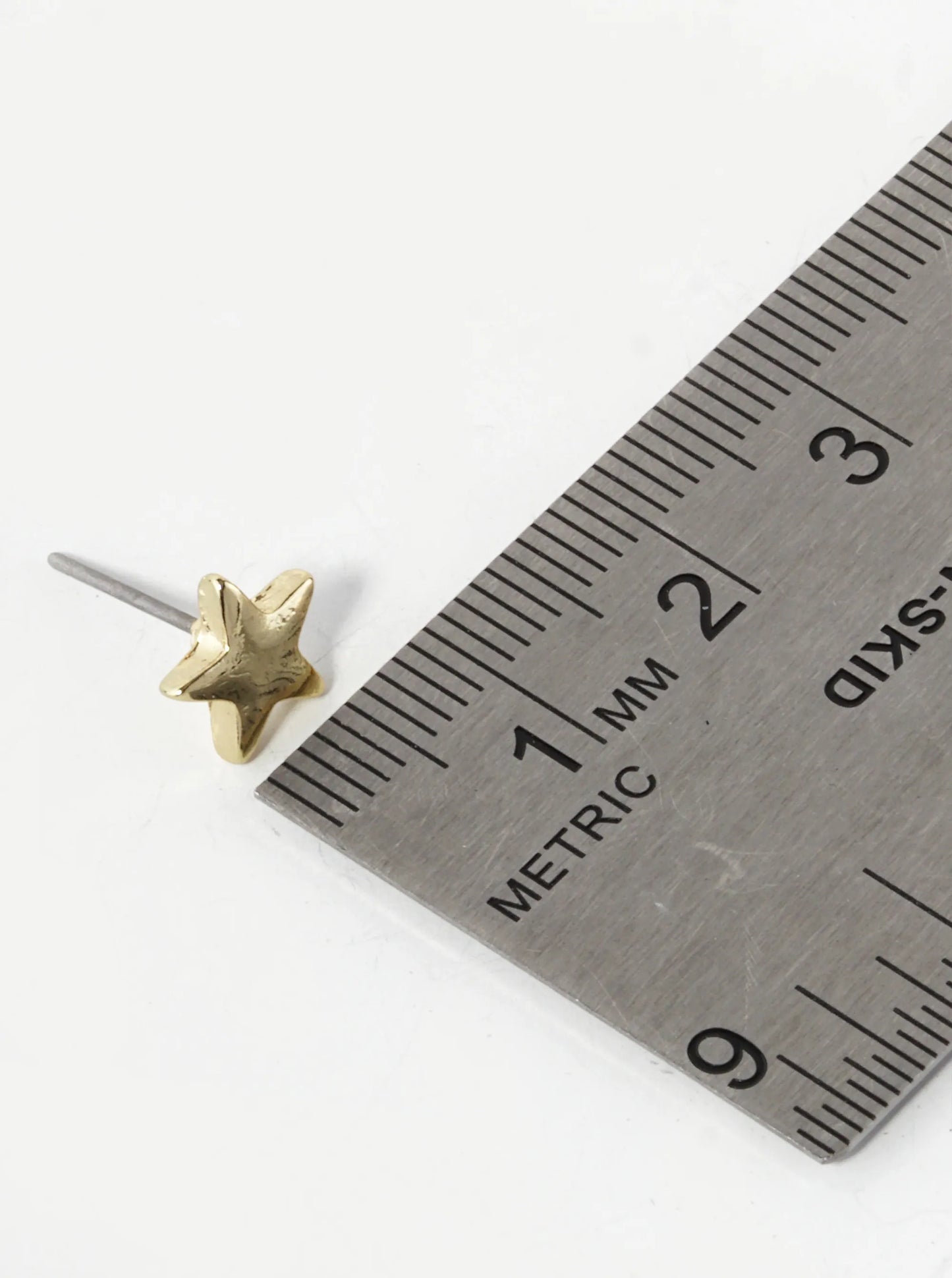 Metal 8mm Star Minimalist Stud Earrings