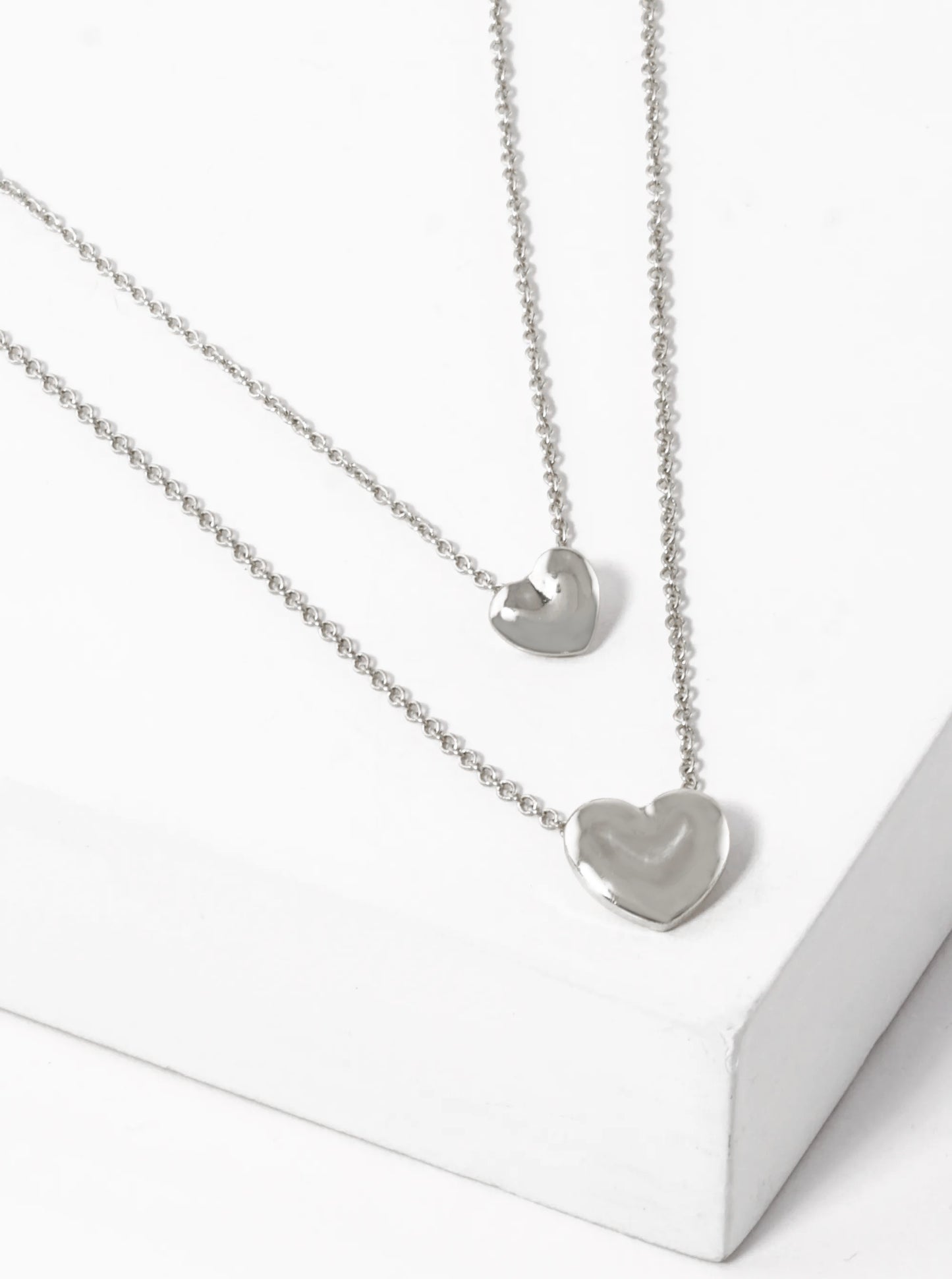 Metal Double Heart Pendant Layered Necklace
