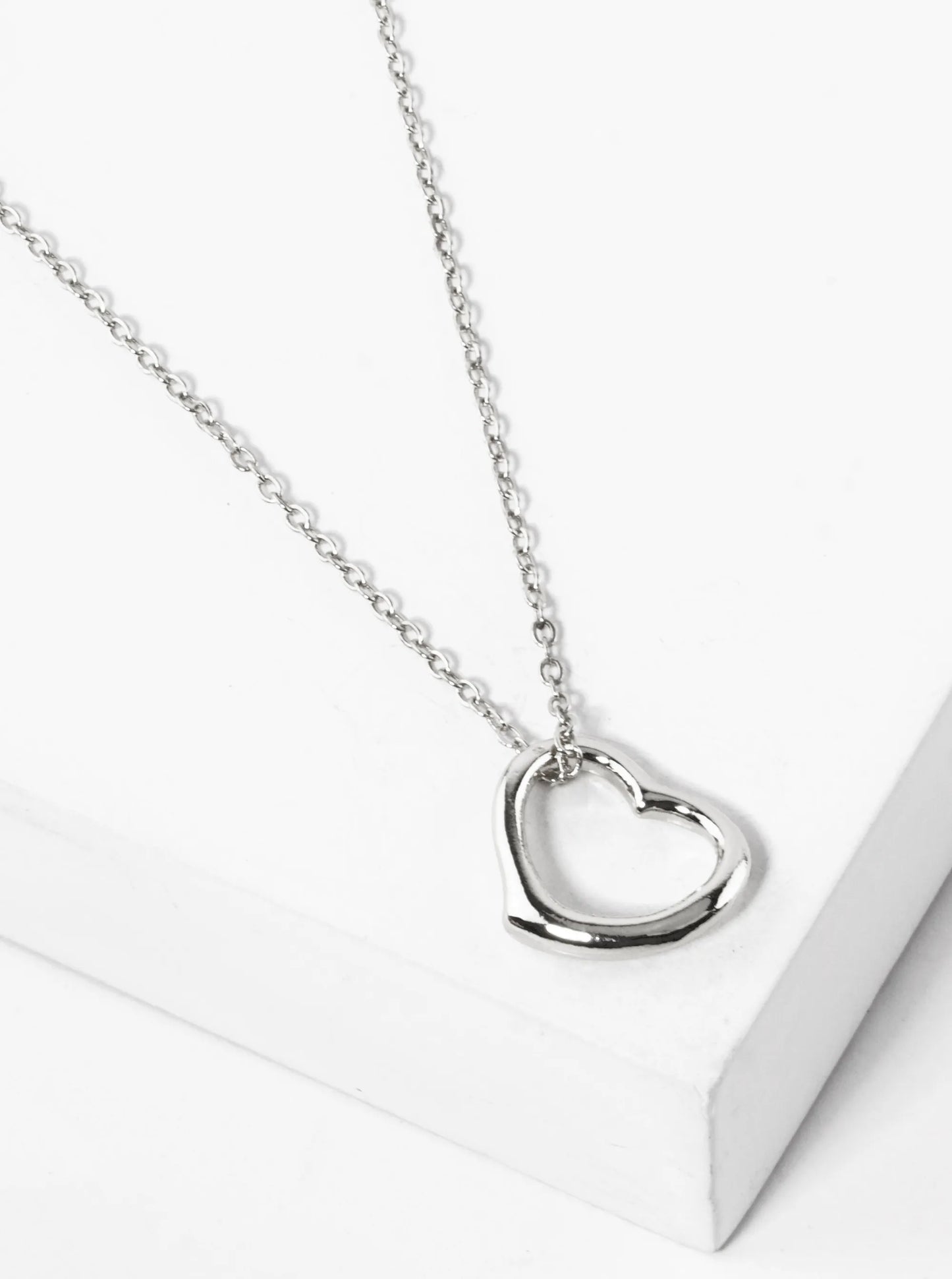 Metal Sideways 15mm Heart Pendant Necklace