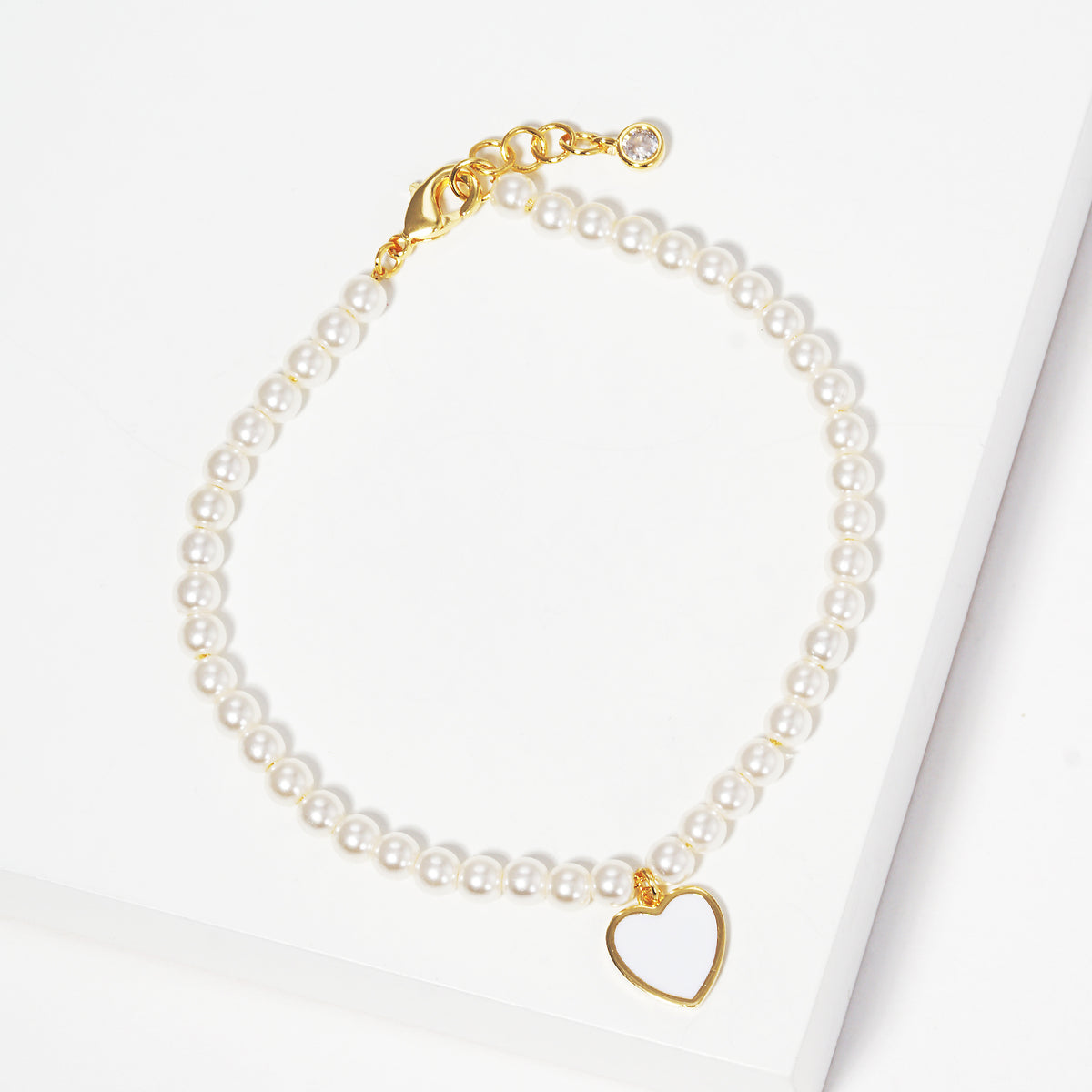 Enamel Heart Pearl Beaded Bracelet — PB2508