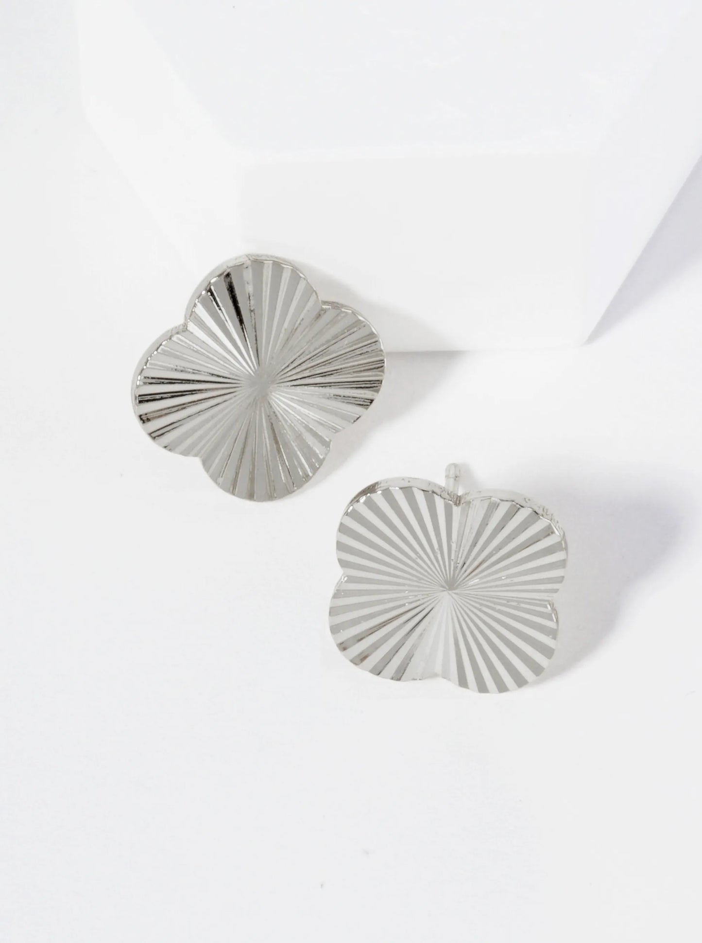 Sunburst Texture 14mm Quatrefoil 18K Gold Dipped Stud Earrings