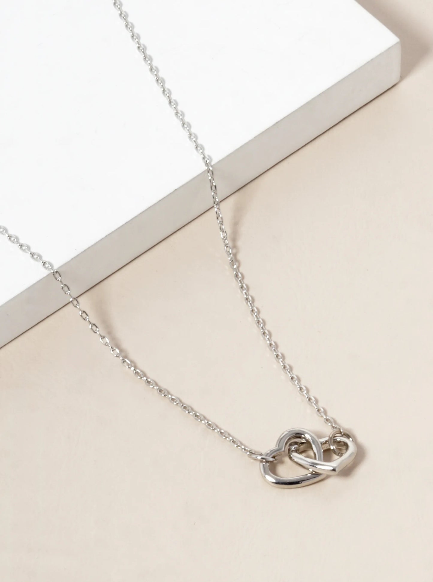 18k Gold Dipped Interlocking Heart Pendant Necklace