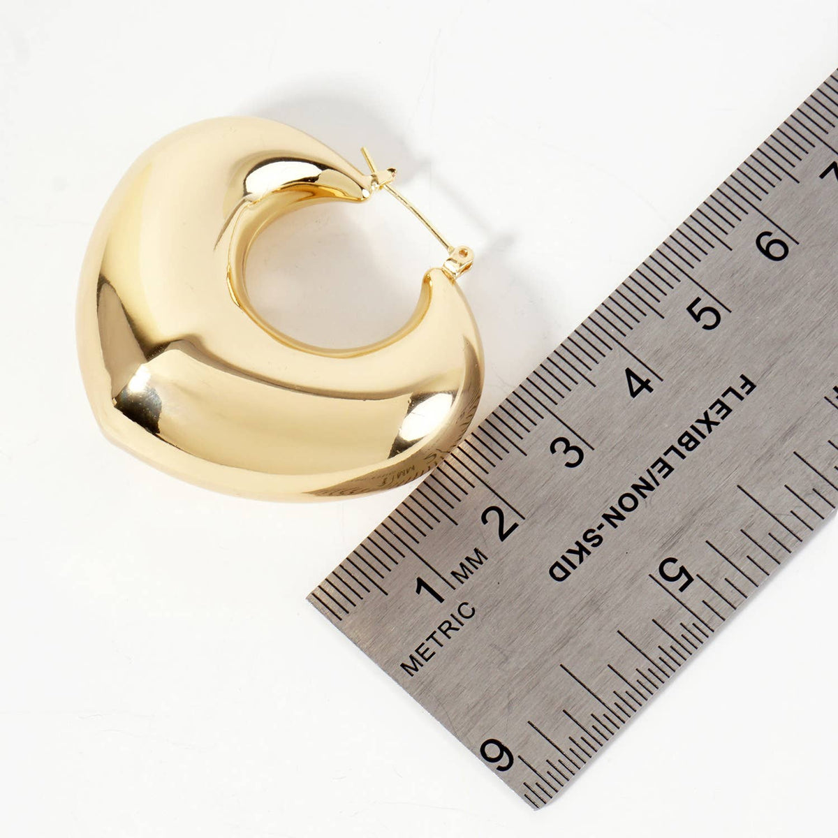Hollow Tapered Heart Tube Latch-Back Hoop Earrings
