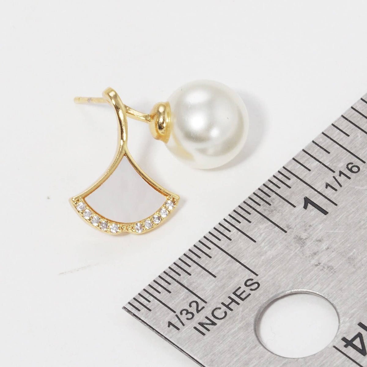 Gold Freshwater Pearl Fan Shaped Stud Earrings