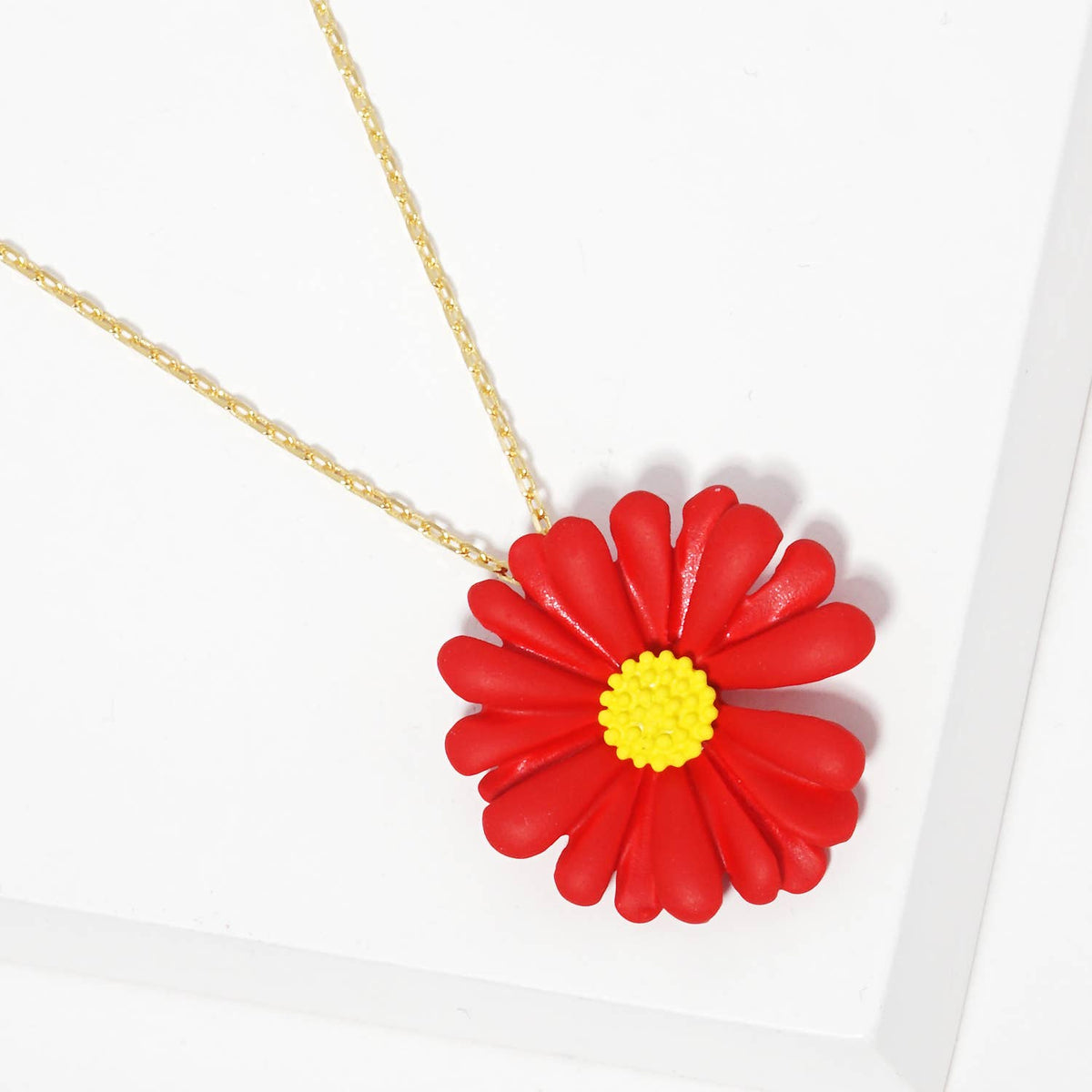 Daisy Charm Necklace