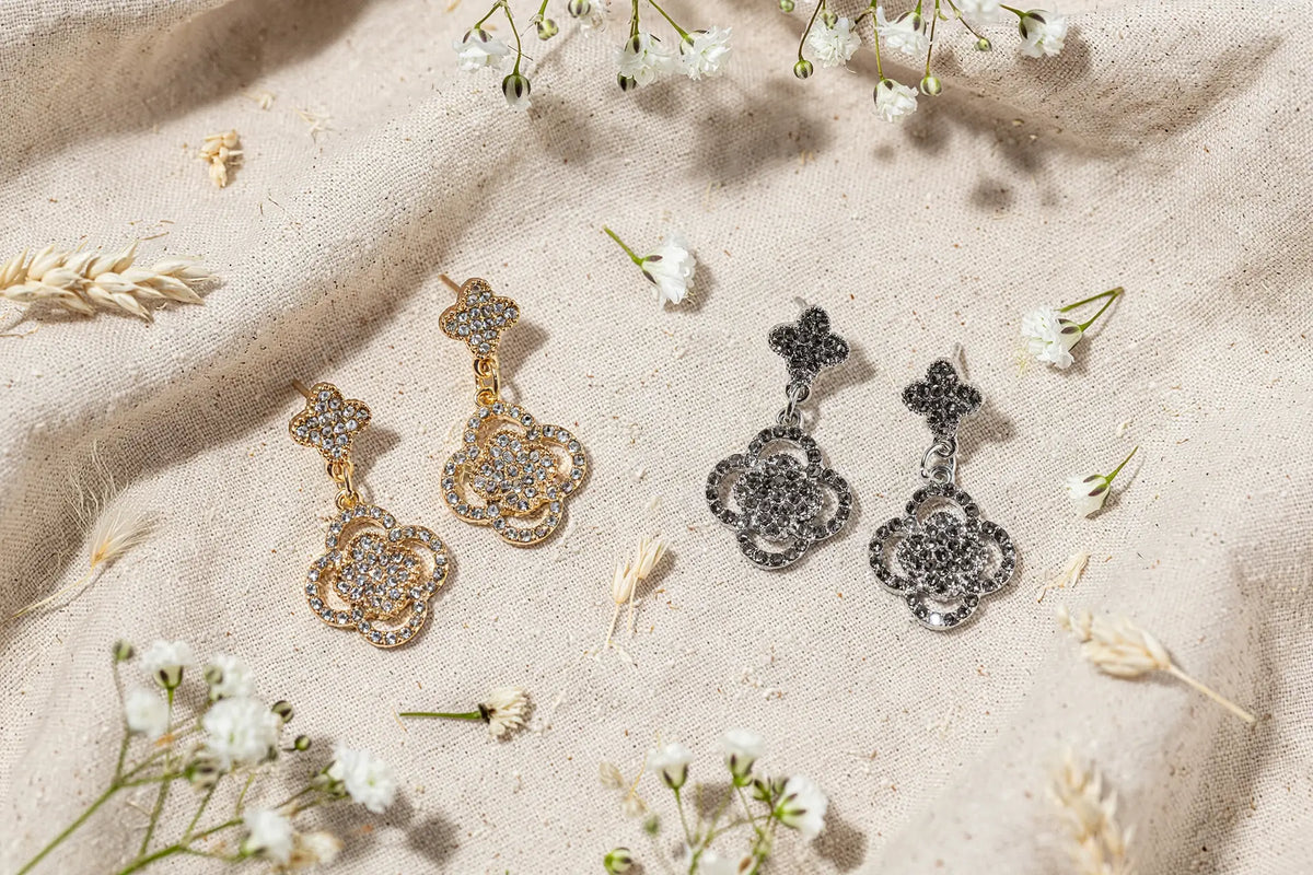 Crystal Clover Drop Earrings – Pavé Quatrefoil Dangle, Gold