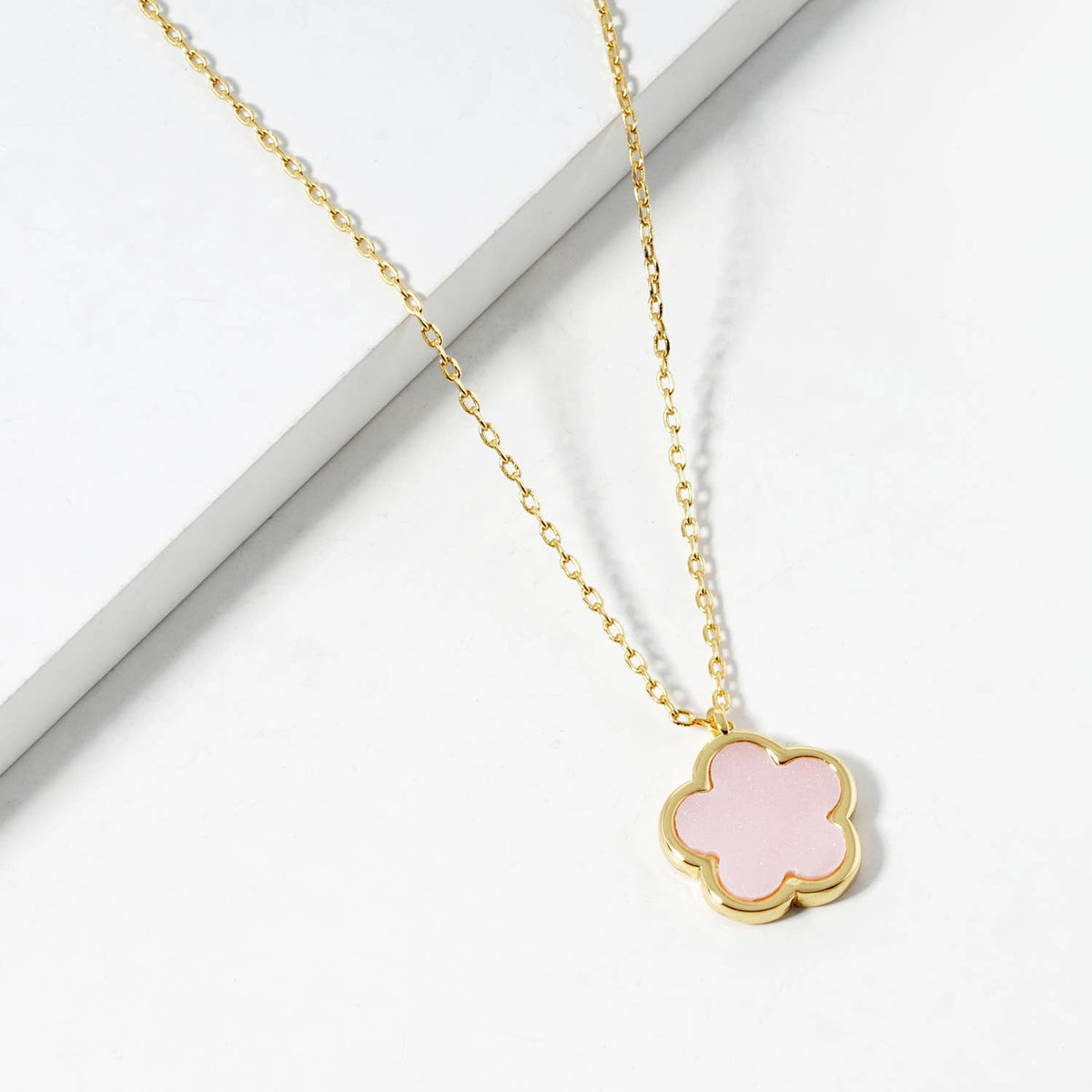 Elegant Clover Blossom Pendant Necklace