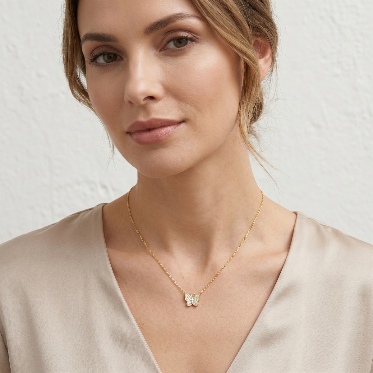 Dainty Pavé Butterfly Pendant Necklace