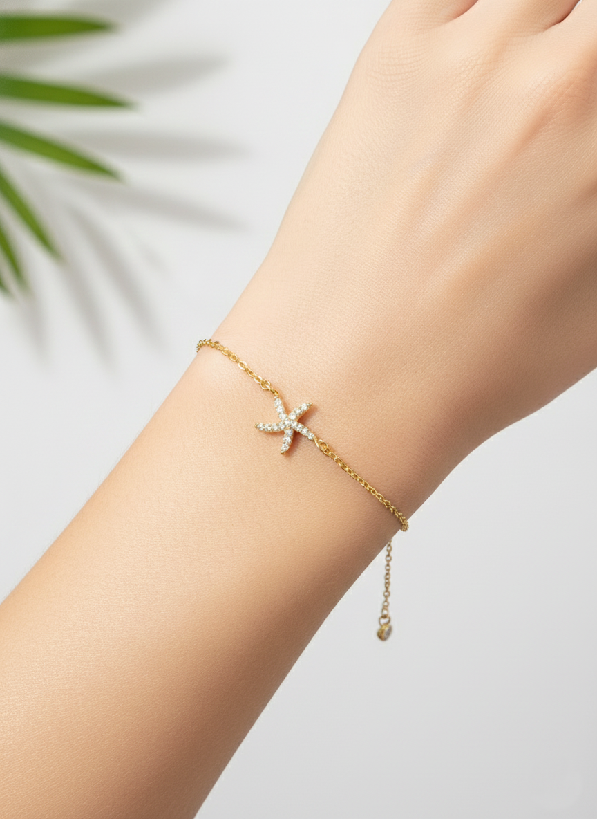 Dainty Pavé Starfish Charm Bracelet
