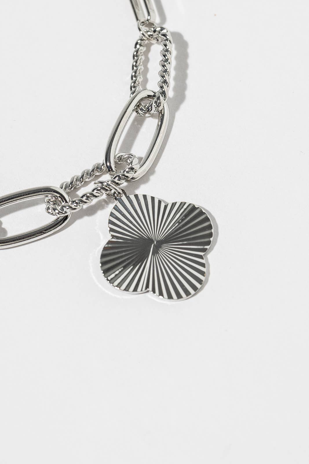 Lucky Clover Ribbed Charm Mixed Link Anklet