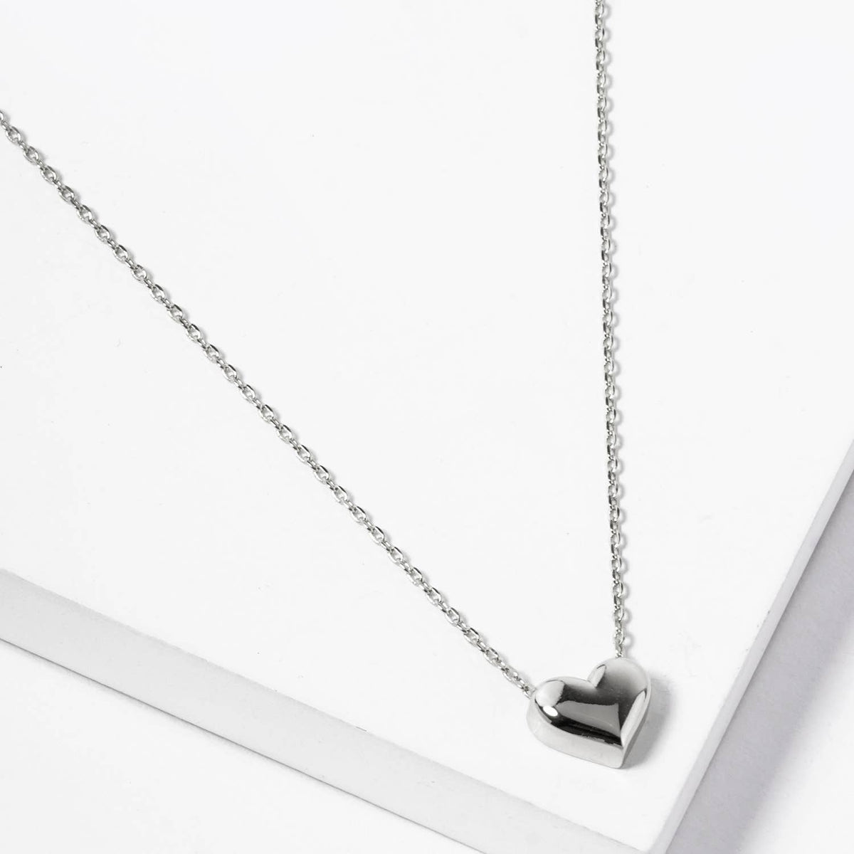 Minimalist Puffed Heart Pendant Necklace