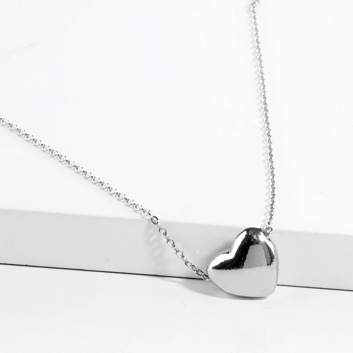 Minimalist Puffy Heart Pendant Necklace