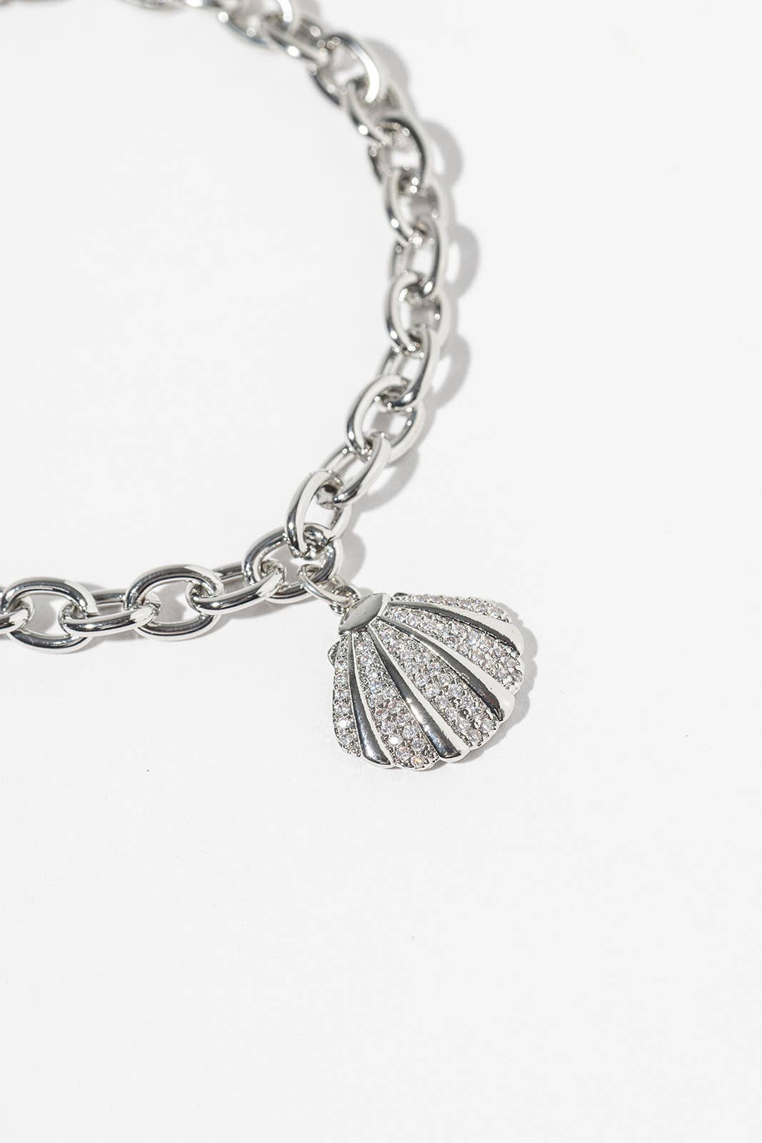 Cubic Zirconia Seashell Magnetic Clasp Link Chain Bracelet