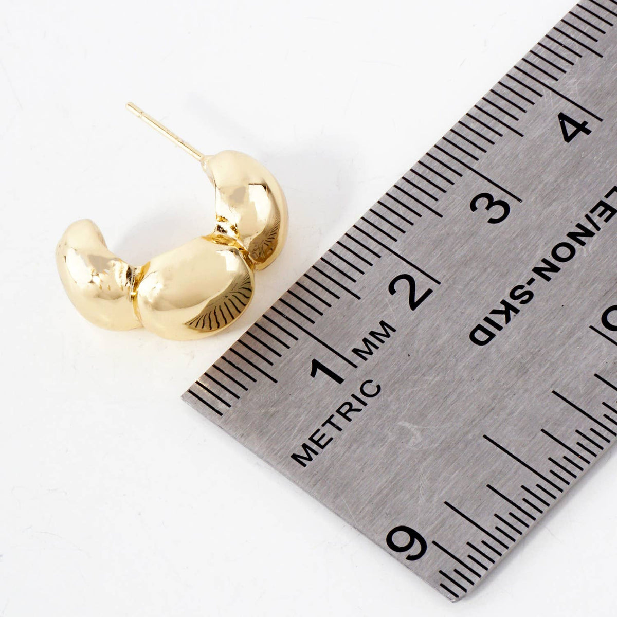 Polished Brass Flower-Shaped Hoop Earrings