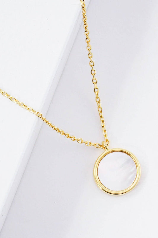 White Shelled Round Necklace