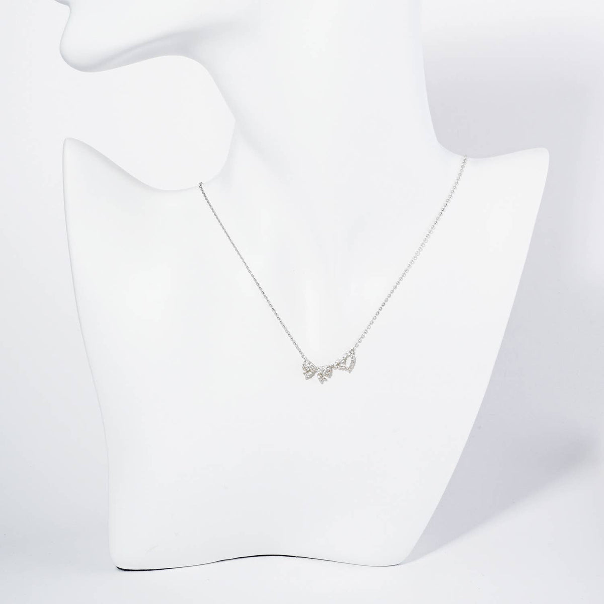 RIBBON HEART PENDANT NECKLACE / 18K GOLD DIPPED / CUBIC