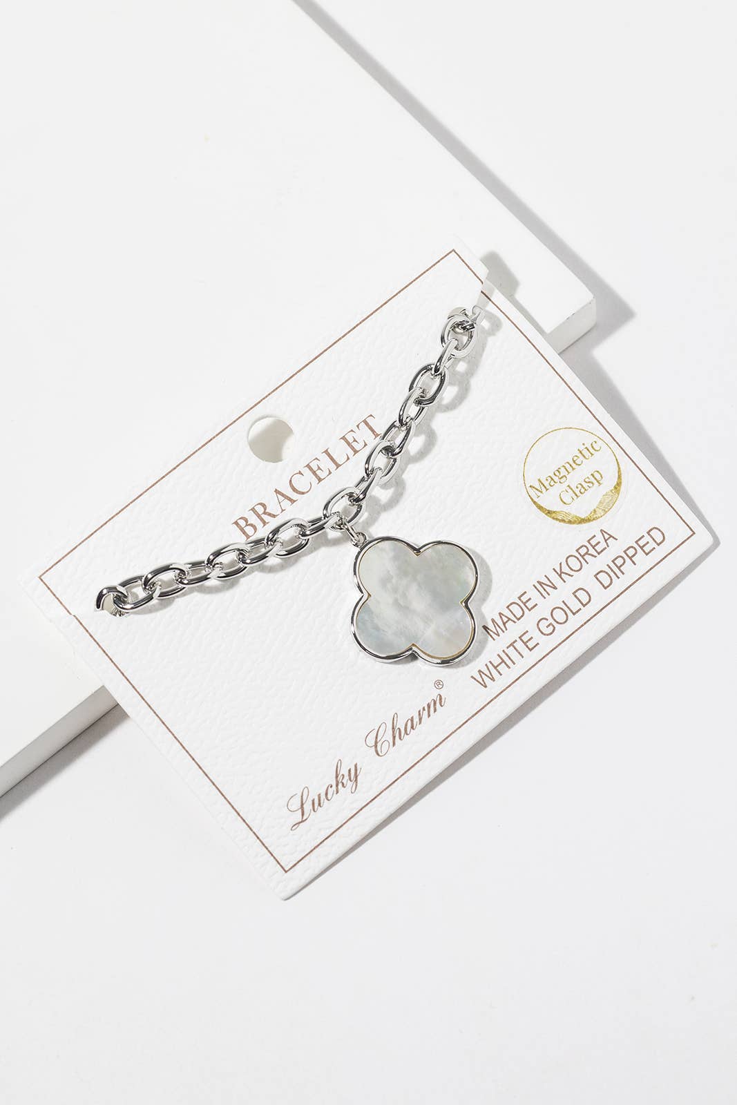Clover Charm Bracelet with Easy-Wear Magnetic Clasp