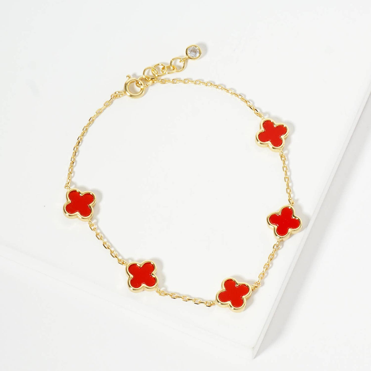 Elegant Clover Charm Chain Bracelet