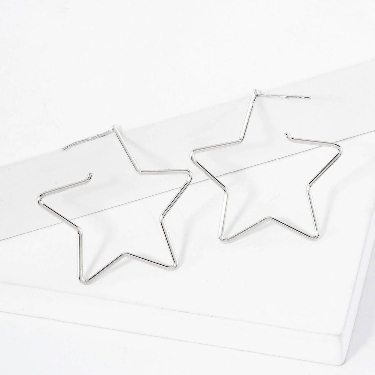 Polished Brass Delicate Star-Shaped 30mm Hoop Earrings