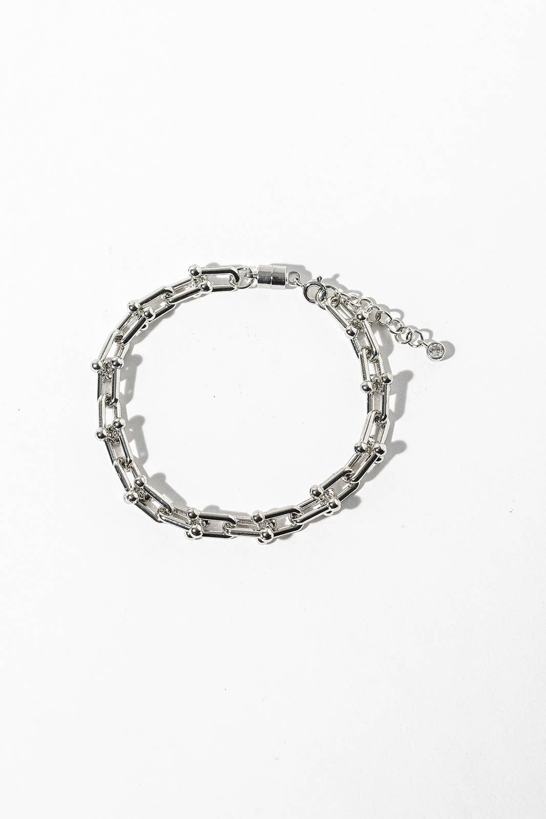 Modern U-Link Bracelet with Magnetic Closure