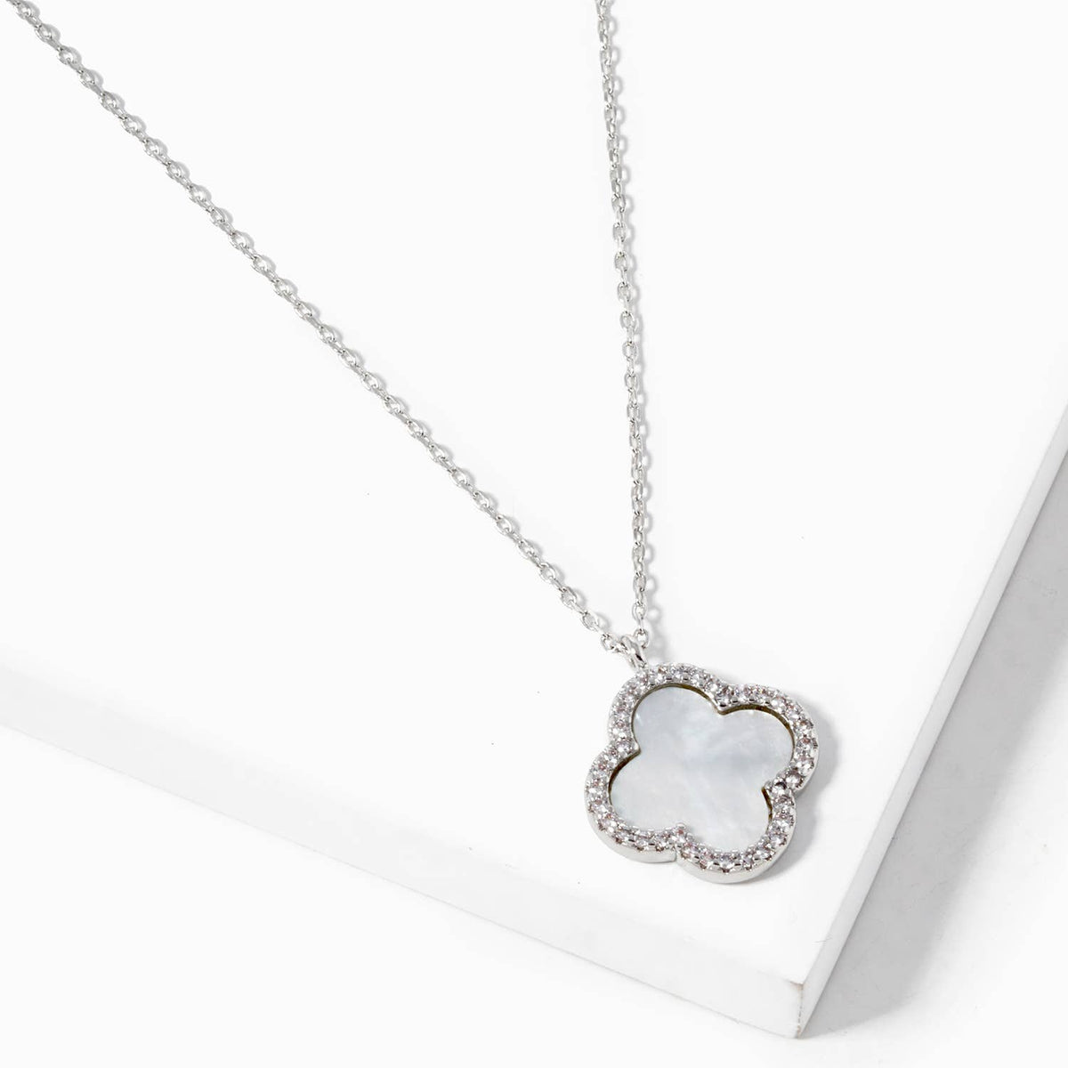 Elegant Pavé Edge Four-Leaf Clover Pendant Necklace