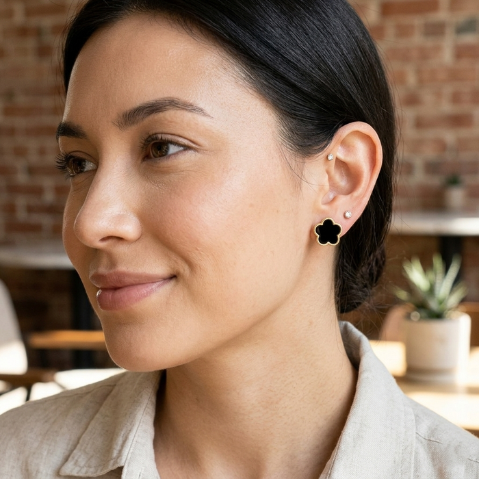Minimalist Dainty Clover Flower Stud Earrings