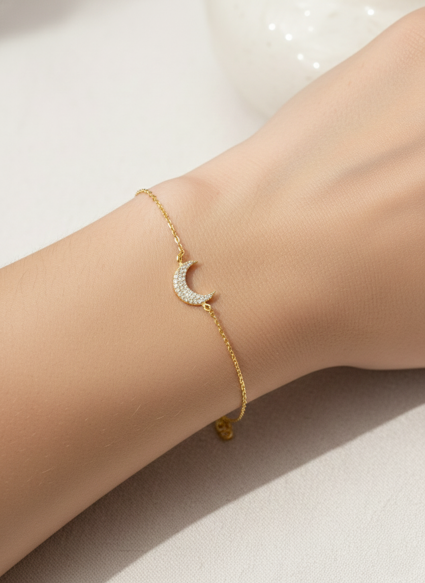 Dainty Pave Crescent Moon Chain Bracelet