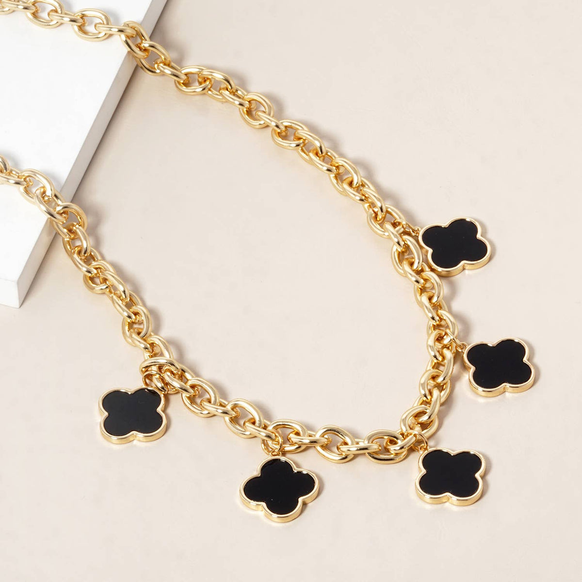 Minimalist Clover Charm Link Necklace