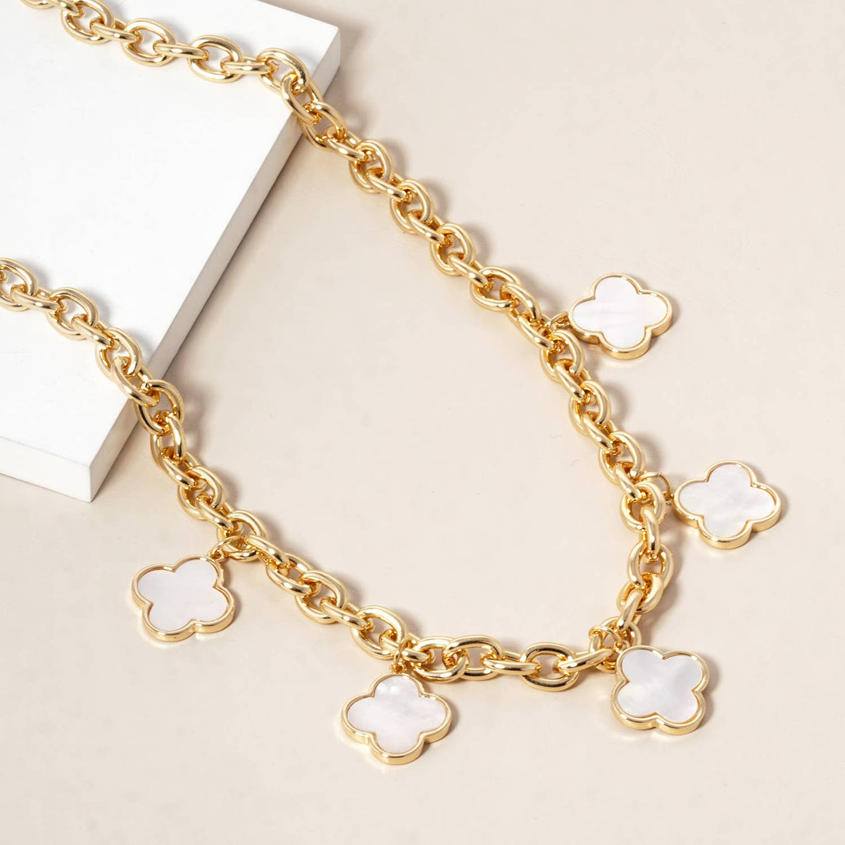 Minimalist Clover Charm Link Necklace