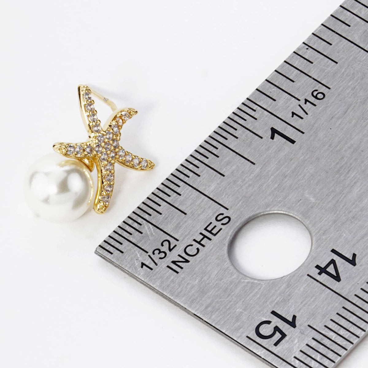 SEA STARS STARFISH 8MM PEARL STUD EARRINGS