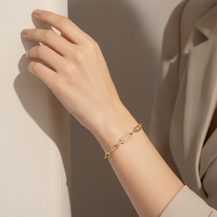 Modern Geometric U-Link Chain Bracelet