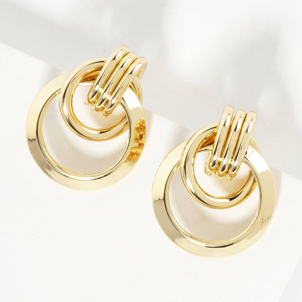 Polished Brass Interlocking Circle Doorknocker Earrings