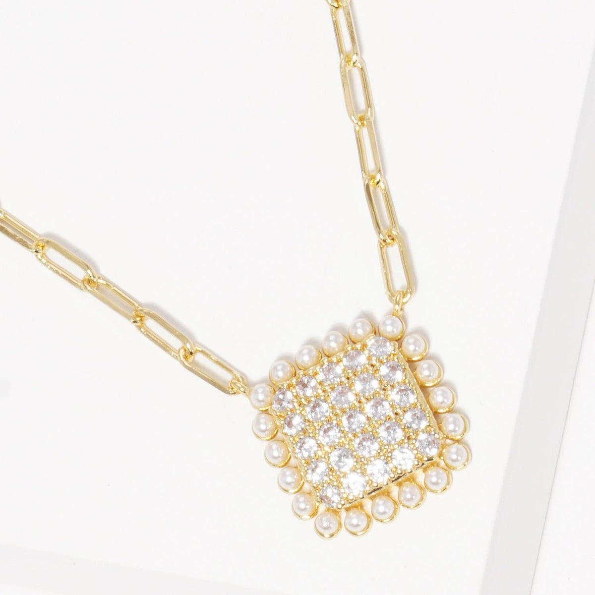 Freshwater Pearl Outline Necklace