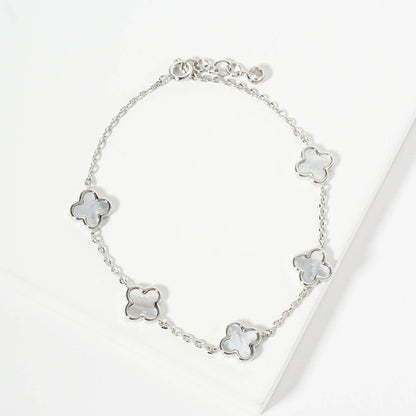 Elegant Clover Charm Chain Bracelet