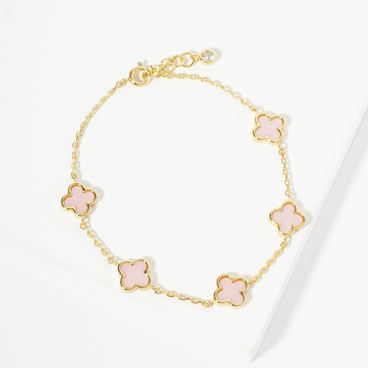 Elegant Clover Charm Chain Bracelet